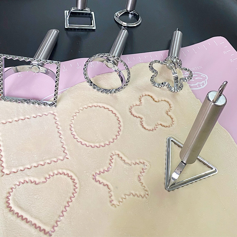 Baking Kitchen At Home - Ravioli Stamp Pasta Cutter, Fazer Biscoito