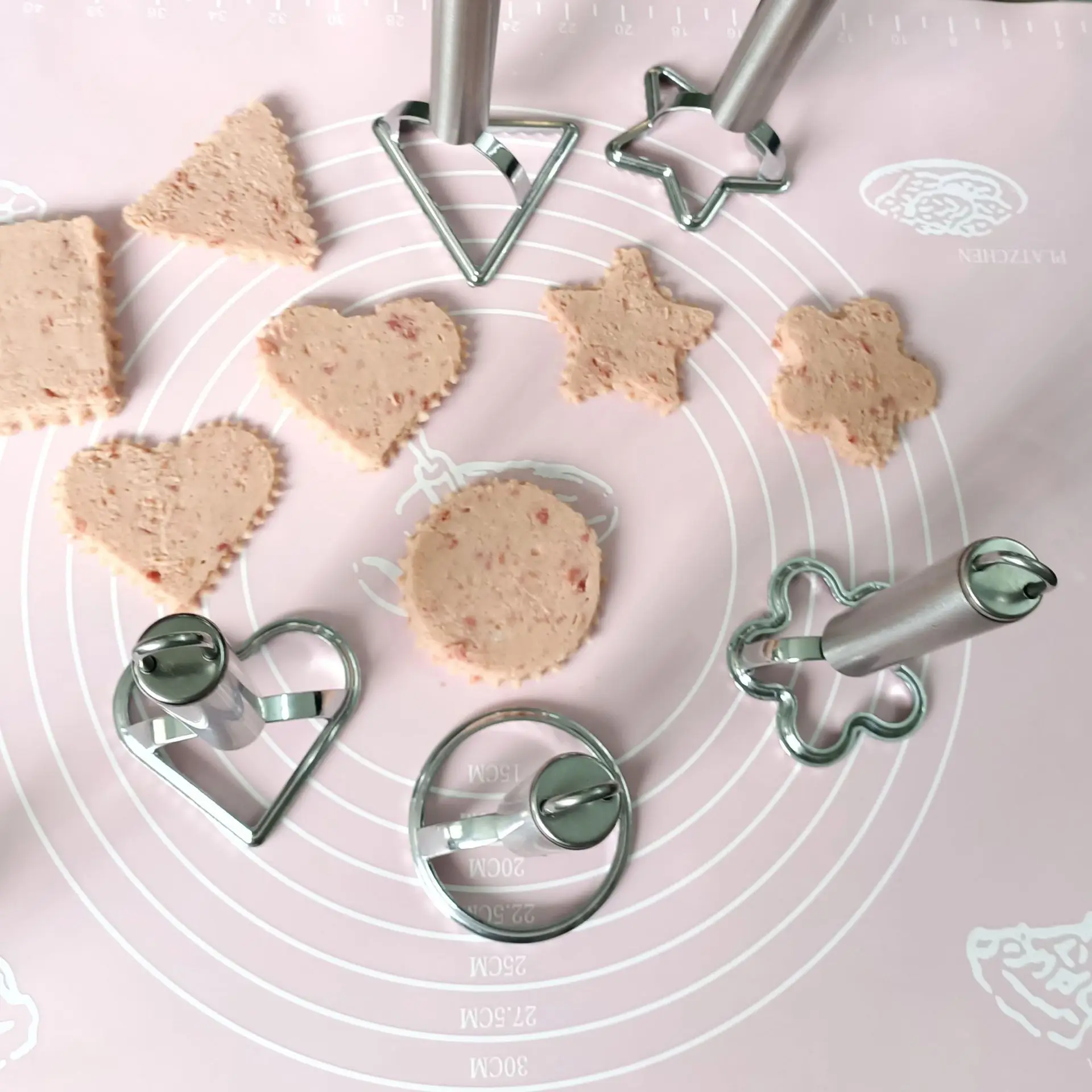 Cortador de Massa Redondo e Qu - Baking Kitchen At Home avaliação e preço